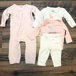 Baby girl bundle includes a 3 piece outfit and a long sleeve jumpsuit 6 months